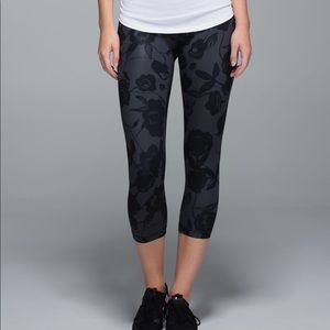 Lululemon Wunder Under Crop II *Full-On Luxtreme
